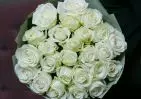 25 белых роз 60 см в упаковке small №2