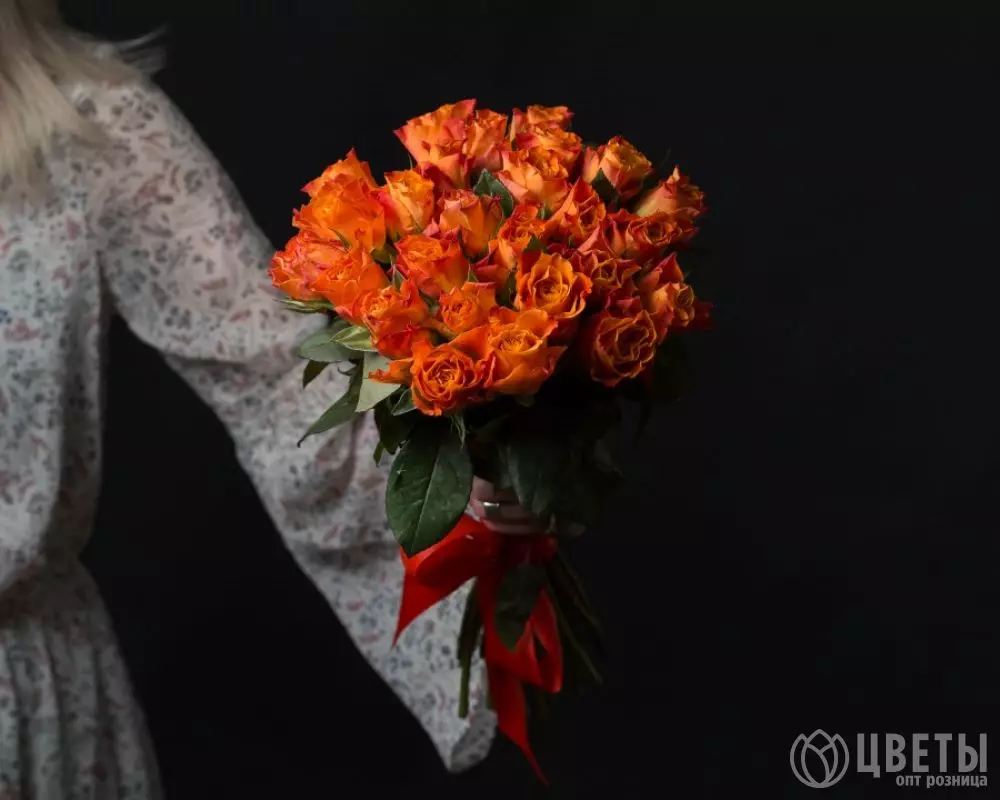 25 оранжевых роз Кения 35-40 см №3