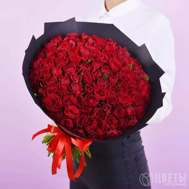 101 красной розы Кения 35-40 см в упаковке №1